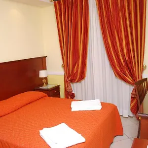 Valentino Palace Italia
