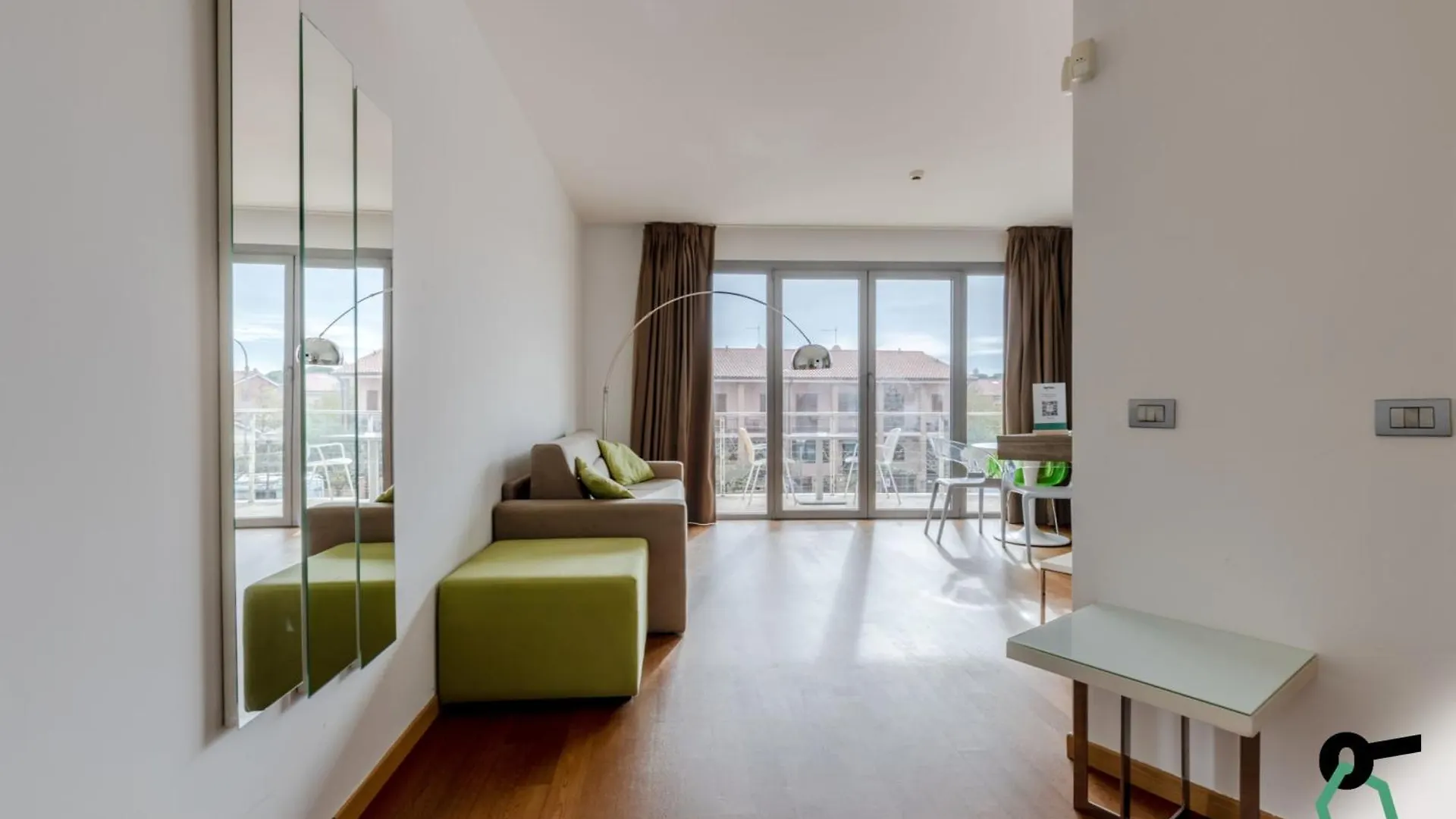 Hotiday Room Collection - Pisa Hotel